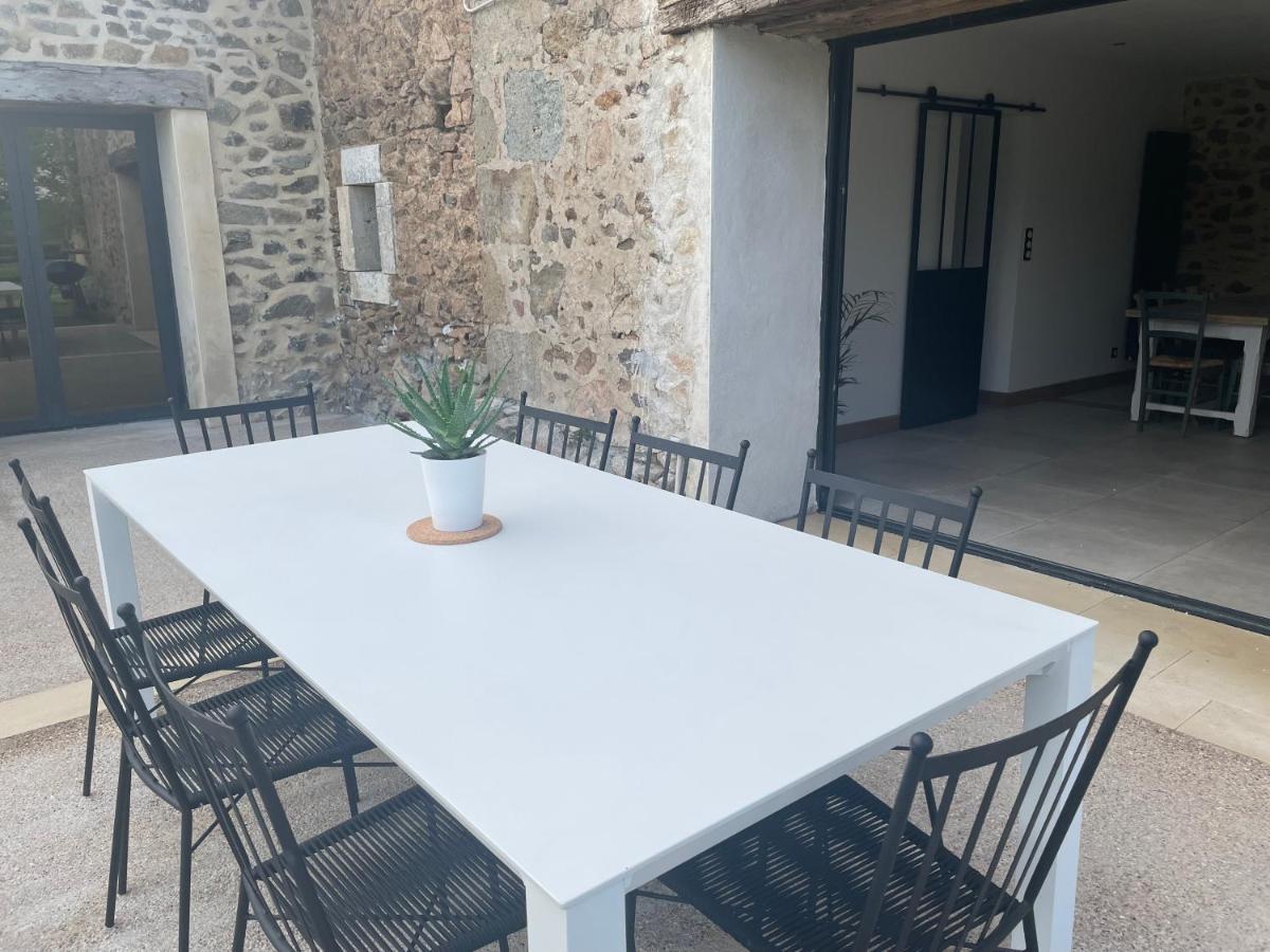 Gite A La Campagne Au Bord D'Un Lac 8 Personnes Saint-Quentin-sur-Charente Exterior photo
